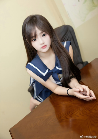 初冬暖阳角色立绘